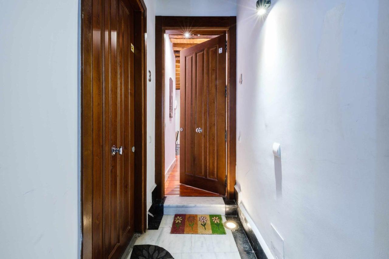 Apartamento Con Patio Junto A La Catedral By Toledo Ap Eksteriør billede